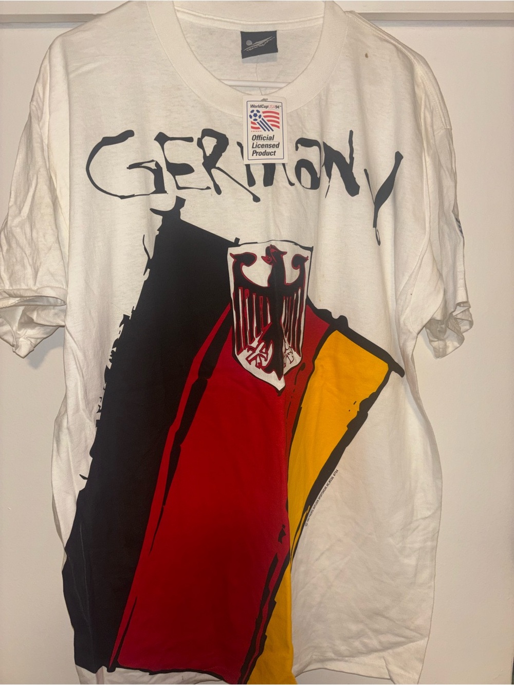 Vintage 1994 World Cup Germany Graphic T-Shirt - Size XL (New with Tags)